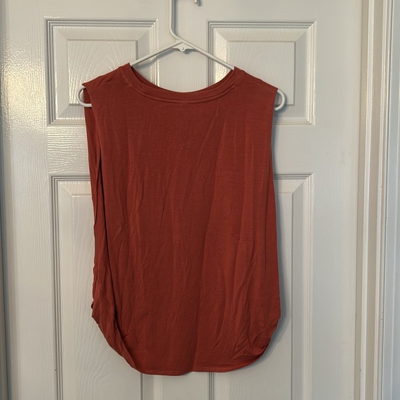 Athleta Terracotta Open Sides Tank Top Size M - Picture 2 of 7